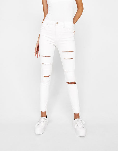 Ripped skinny jeans